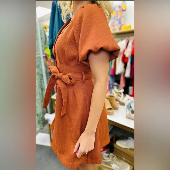 NWT Entro burnt orange puff sleeve button down mini dress with belt, medium - Picture 3 of 7